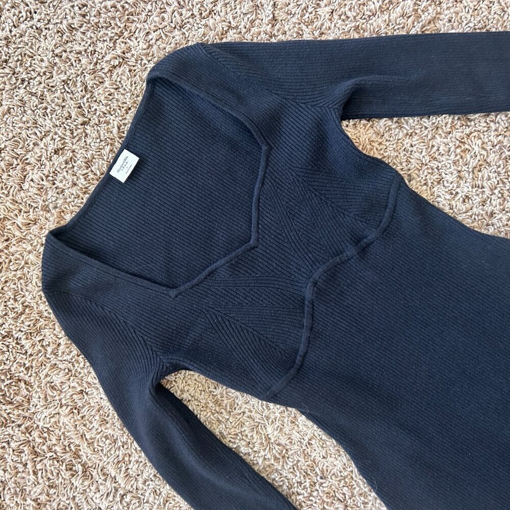 ABERCROMBIE FITCH Black Long Sleeve Knit Dress in Size Small